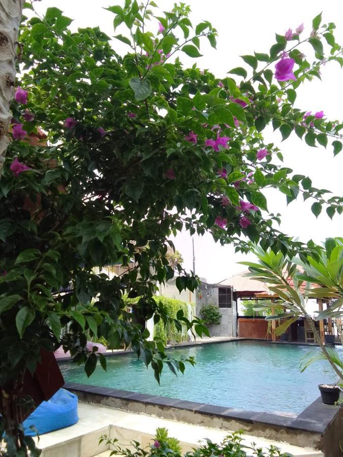 Talent Sunset Villa *